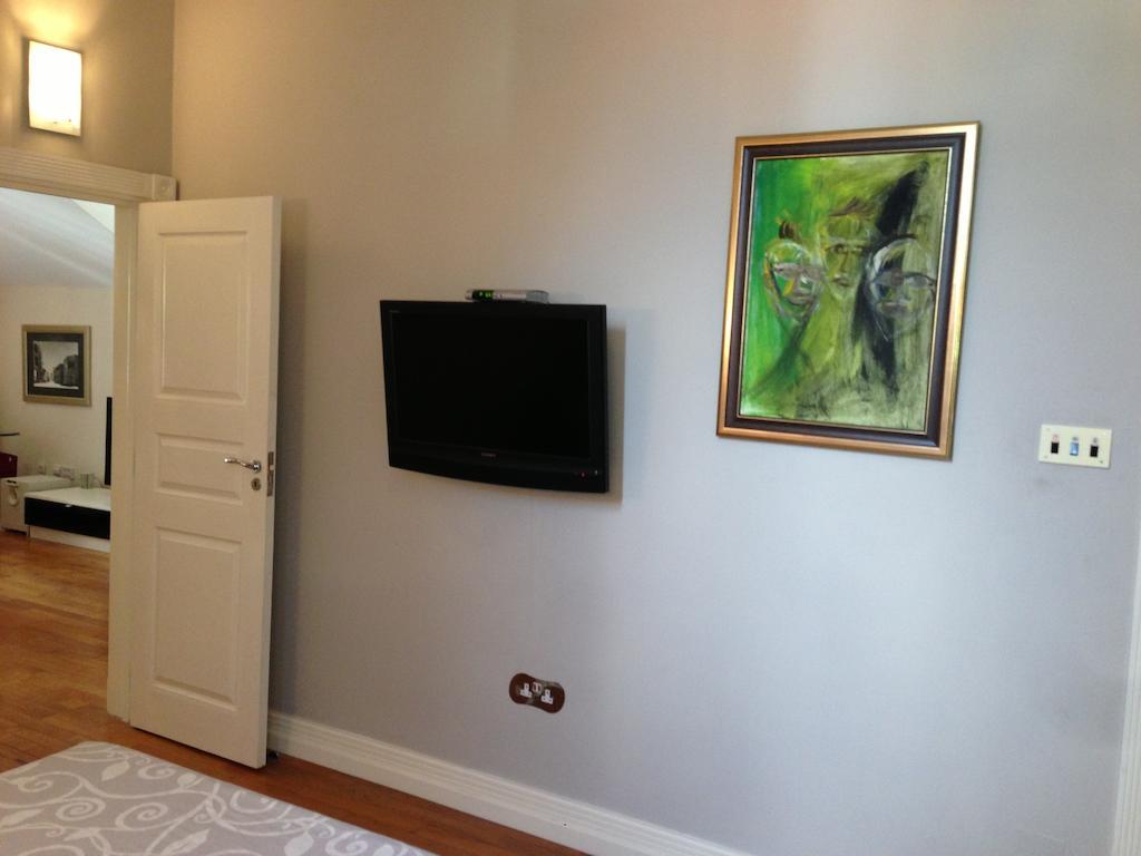 London Apartment Budva Pokoj fotografie